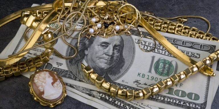 Seattle Pawn Shop Brings Decades of Industry Know-How to Digital Age